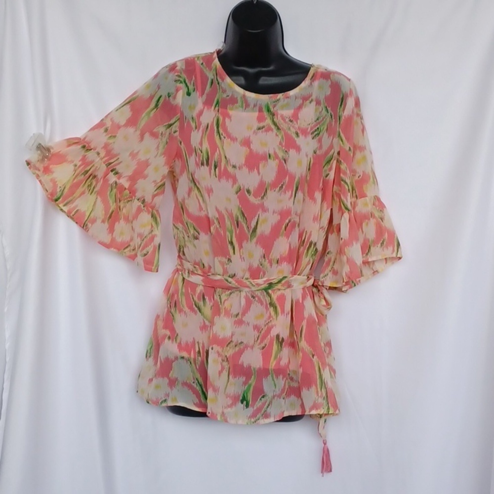 NWT Staccato TIE WAIST FLUTTER SLEEVE FLORAL TOP, Sz S, 19" PTP, 28" L